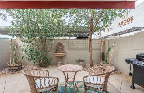 Pierson Place Historic District House | Chic & Cozy Midtown 1BR Pool Prime Location