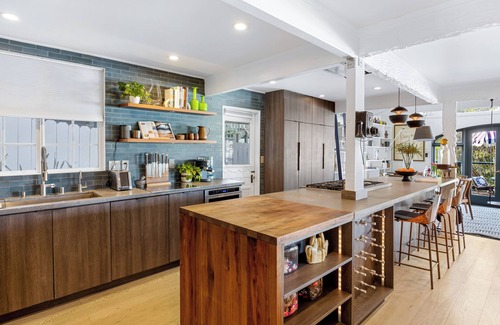 Hollywood Hills West House | Chic LA Hideaway w/Soaking Tub, Firepit Lounge & Tranquil Backyard