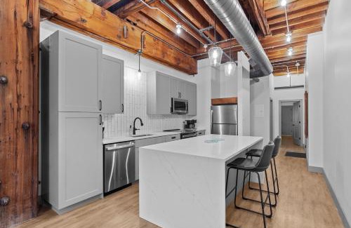 Downtown St. Louis Apartment | Chic Loft - Perfect for Remote Work & City Exploring