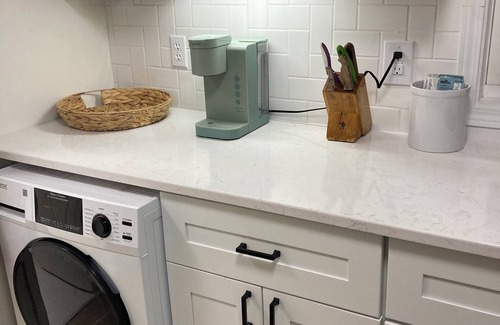 Danville Apartment | Chic luxury studio, Downtown Danville, Pets OK, Centre College & Bourbon Trail