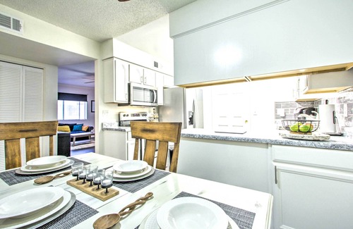 Mesa Condo | Chic Mesa Home - Furnished Patio + Gas Grill!