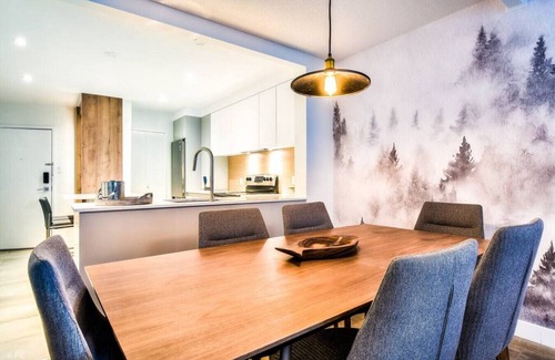Mont-Tremblant Apartment | Chic Mt-Tremblant Condo with View on the Lake