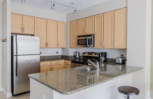 Mount Vernon Square Apartment | Chic Mt Vernon 1BR w/Gym & Rooftop Pool, nr Gtown Law, by Blueground