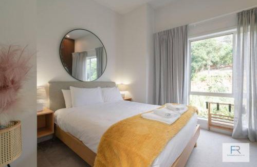 Parnell House | Chic Parnell Townhouse