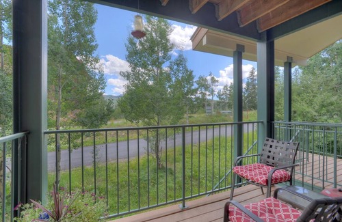 Purgatory Condo | Chic Peak (#104) | Pool/Fitness Access - Fireplace, Deck, Ground Floor