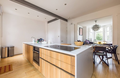 Notting Dale House | Chic Residence Architect Crafted