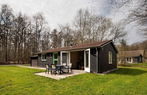 Ruinen House | Chic Stay by the Heathlands
