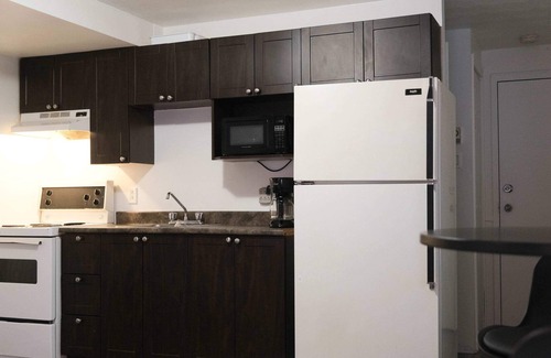 Verdun Apartment | Chic Studio Prime Location