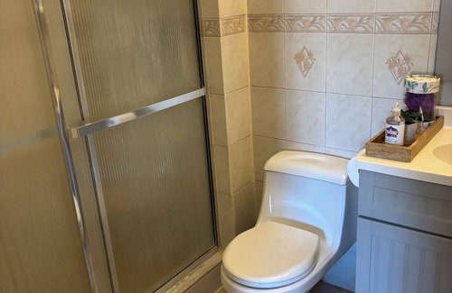Land O' Lakes Apartment | Chic studio with AC and WiFi in fabulous Land O' Lakes