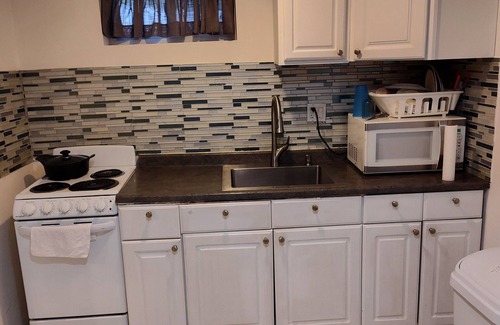 Potomac Apartment | Chic studio with WiFi and AC in beautiful Rockville MD.