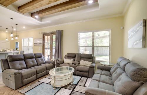 Tomball House | Chic Texas Abode with Patio and Fenced-In Yard!
