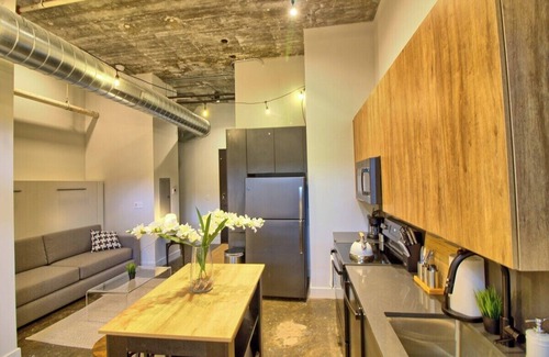 Midtown Hotel | Chic Ultramodern Minimalist Studio Loft + Patio