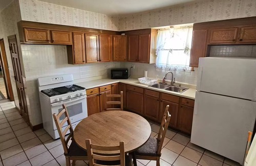 Logan Square Apartment | Chic Urban Gem in Logan Square
