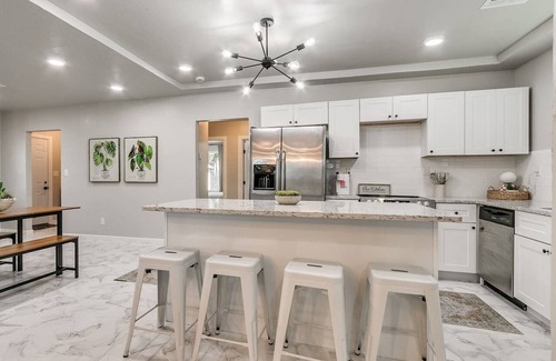Central Oklahoma City House | CHIC Urban Oasis: 2-Bed Gem