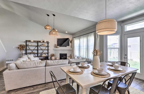Vineyard House | Chic Vineyard Getaway with Yard about 8 Mi to BYU