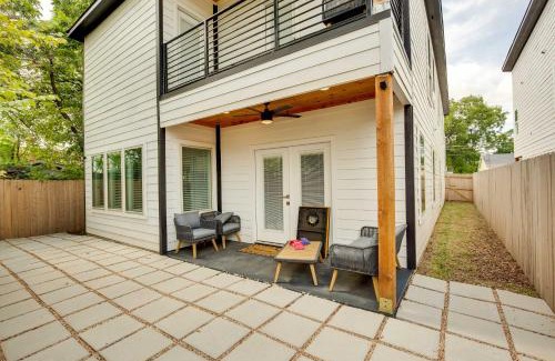 West Dallas House | Chic West Dallas Home with Patio Near Downtown!