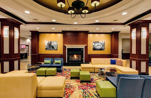 Clearing Hotel | Chicago Marriott Midway