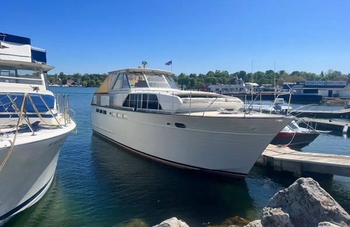 Mackinac Island State Park Boat Rental | Chicago to Mack Race: Moored of Mackinac