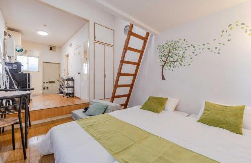 Higashi-ku Apartment | Chihaya Relaxation Haven