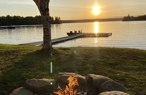 Algonquin Highlands Cottage | Child Friendly w/Private Beach & Epic Sunsets