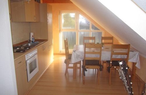 Kalkhorst Apartment | Child-friendly apartment with terrace, 800m to the beach
