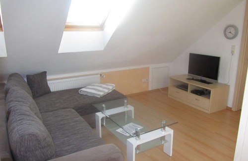 Kalkhorst Apartment | Child-friendly apartment with terrace, 800m to the beach