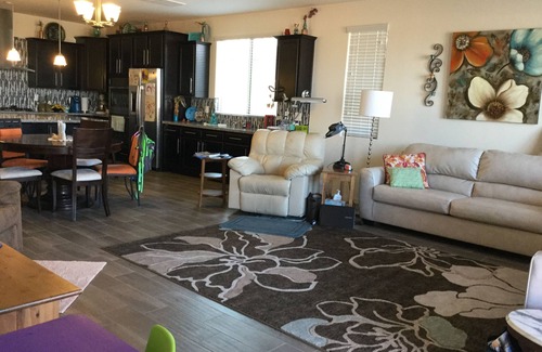 Camino a Lago House | Child, Handicapable, Senior friendly Newer 4 bedroom