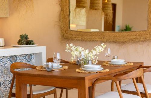 Mae Nam Villa | Chill and Tropical seaview villa