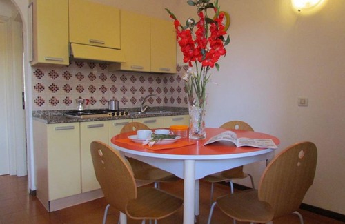 Bibione Apartment | Chill in our gorgeous pool-Beahost