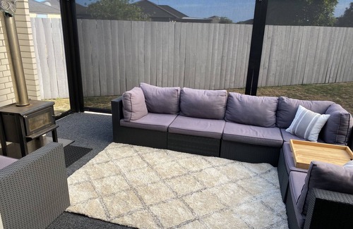 Papamoa Beach House | Chilling By The Beach