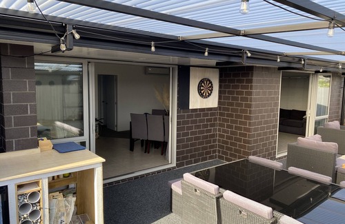 Papamoa Beach House | Chilling By The Beach