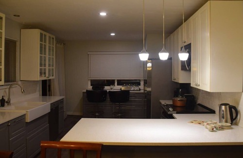 Chilliwack Proper Village West House | "Chilliwack Oasis Awaits: Vrbo Bliss with Pool, HotTub and Movie Theatre!"