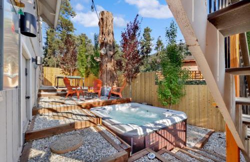 Whispering Forest House | Chimney Peak Chalet#2048