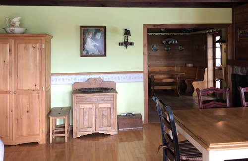 Saint-Sauveur House | Chimo Cottage-Paradis for sportsmen (bike-hike-ski)