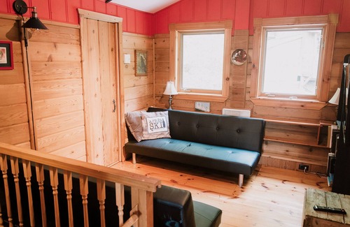 Saint-Sauveur House | Chimo Cottage-Paradis for sportsmen (bike-hike-ski)