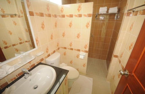 Nai Wiang Hotel | Chinatip Yusabuy