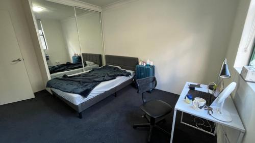 Chippendale House | Chippendale 2b1b Budget Choice Best Location!