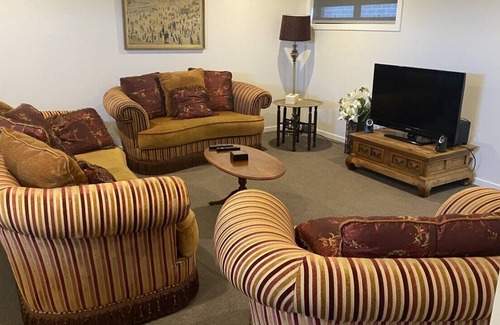 Labrador Bed & Breakfast | CHIRN PARK Bed & Breakfast