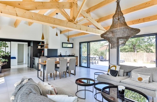 Bois-de-Cene House | Chiron Reculeau - Piscine - Wifi