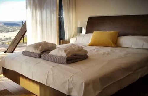 Lower Chittering House | Chittering Heights - A Luxurious Romantic Retreat