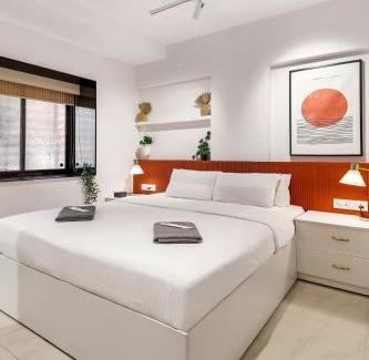 Bandra West Apartment | Chloe 1BHK Bandra W by The Bombay Home Company