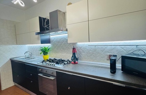 Fiumicino Apartment | Chloe's Apartment at Fiera di Roma