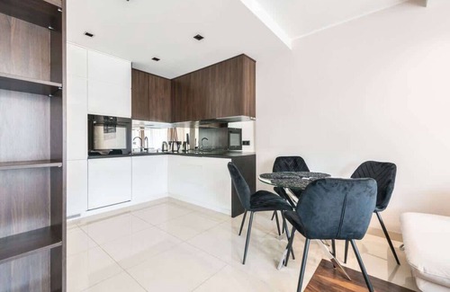 Old Town Apartment | Chmielna 63 | Unique Apartment | Wi-Fi