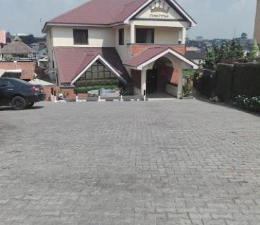 Ikeja Cabin | Choice Suites 111 - Diplomat