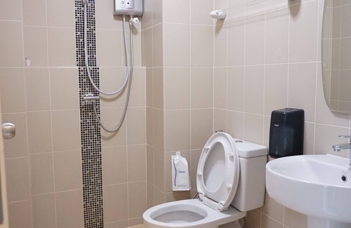 Trang Hotel | Chompu Nakarin Apartment