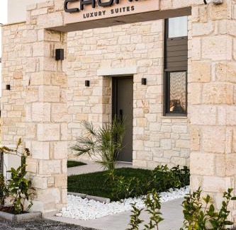 Paralia Dionysiou Apartment | Chora Luxury Suites