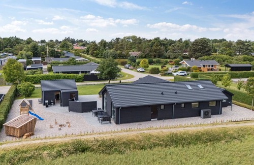 Store Kongsmark House | "Christian" - 600m from the sea by Interhome
