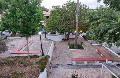 Kritsa Apartment | Christin P. Cute home with patio