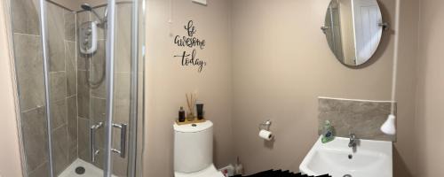 Denstone Apartment | Christmas Cottage
