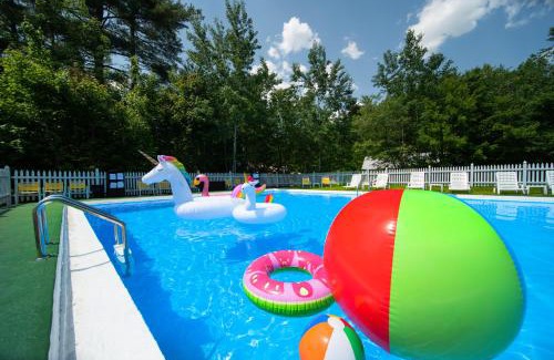 Jackson Hotel | Christmas Farm Inn and Spa